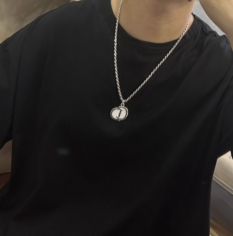 chr1st1an D10r necklaces